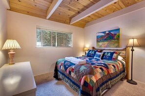 House, 3 Bedrooms, 2 Bathrooms