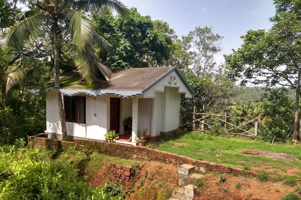 Economy Cottage, 1 Double Bed, Garden View, Sea Facing