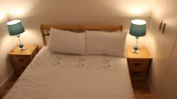 Apartemen, 4 kamar tidur | 4 kamar tidur, meja kerja, dan tempat tidur bayi