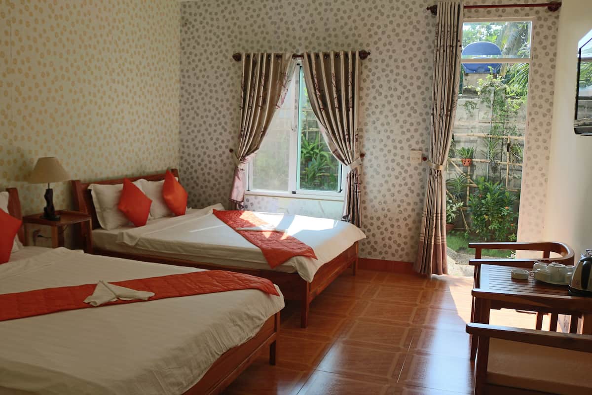 Family Quadruple Room, Garden View