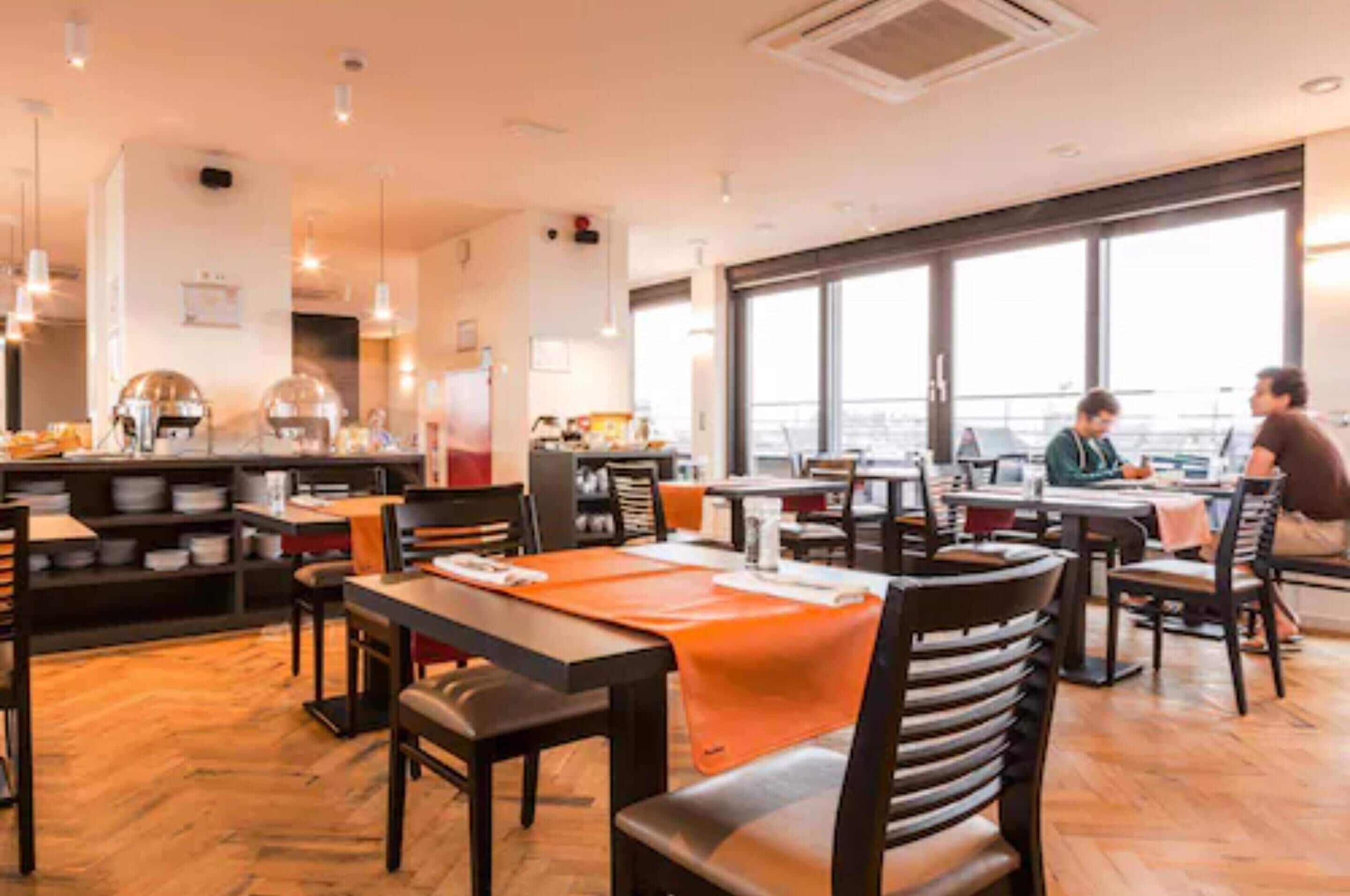 Daily buffet breakfast (EUR 25 per person)