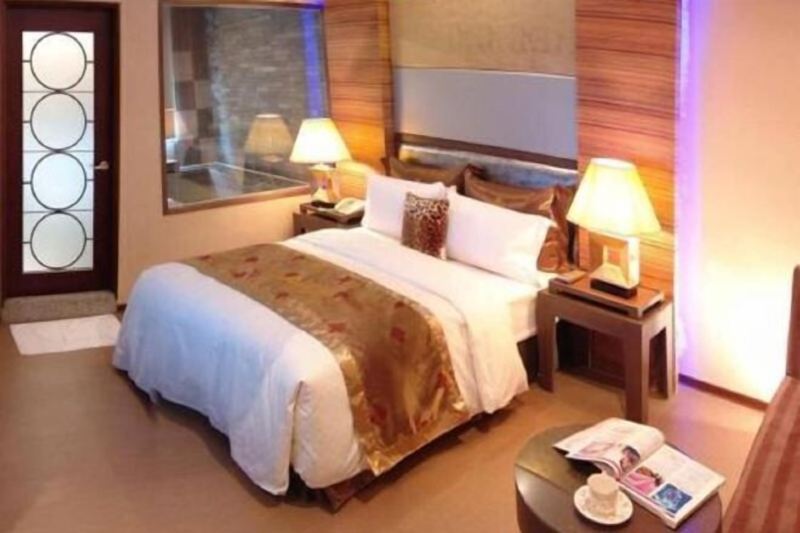 Ropa de cama de alta calidad, escritorio, cunas gratuitas y wifi gratis 