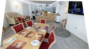 Restaurant - Ivybridge Guest House (Goodwick)