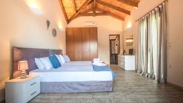 3 habitaciones y ropa de cama de alta calidad