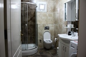 Superior Apartment, Balcony | Bathroom