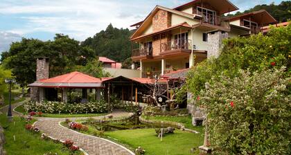 El Oasis Hotel y Restaurante