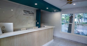 Reception - Ivory Sands Beach Suites (Clearwater Beach)
