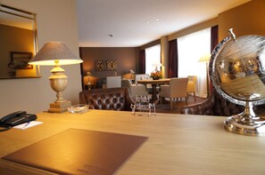 55-tums platt-tv med satellitkanaler och tv