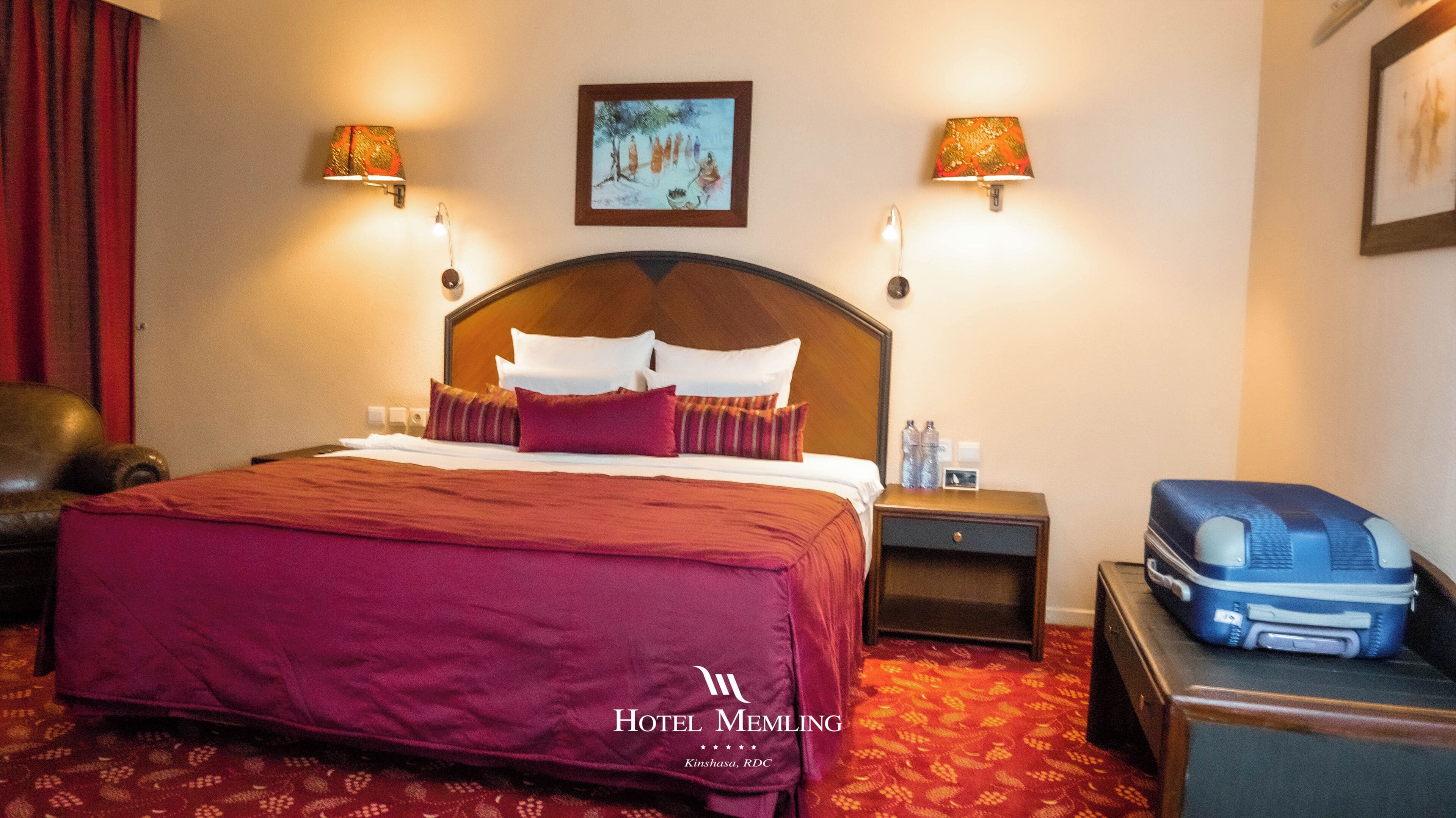 Egyptian cotton sheets, premium bedding, pillow-top beds, minibar