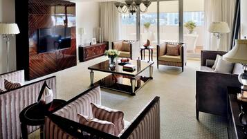 Télévision LCD de 42 pouces avec chaßnes par satellite, télévision