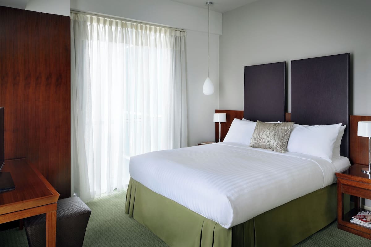 1 chambre, coffres-forts dans les chambres, bureau