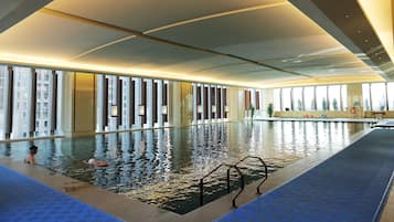 Sauna, tratamientos corporales, baños de barro y reflexología