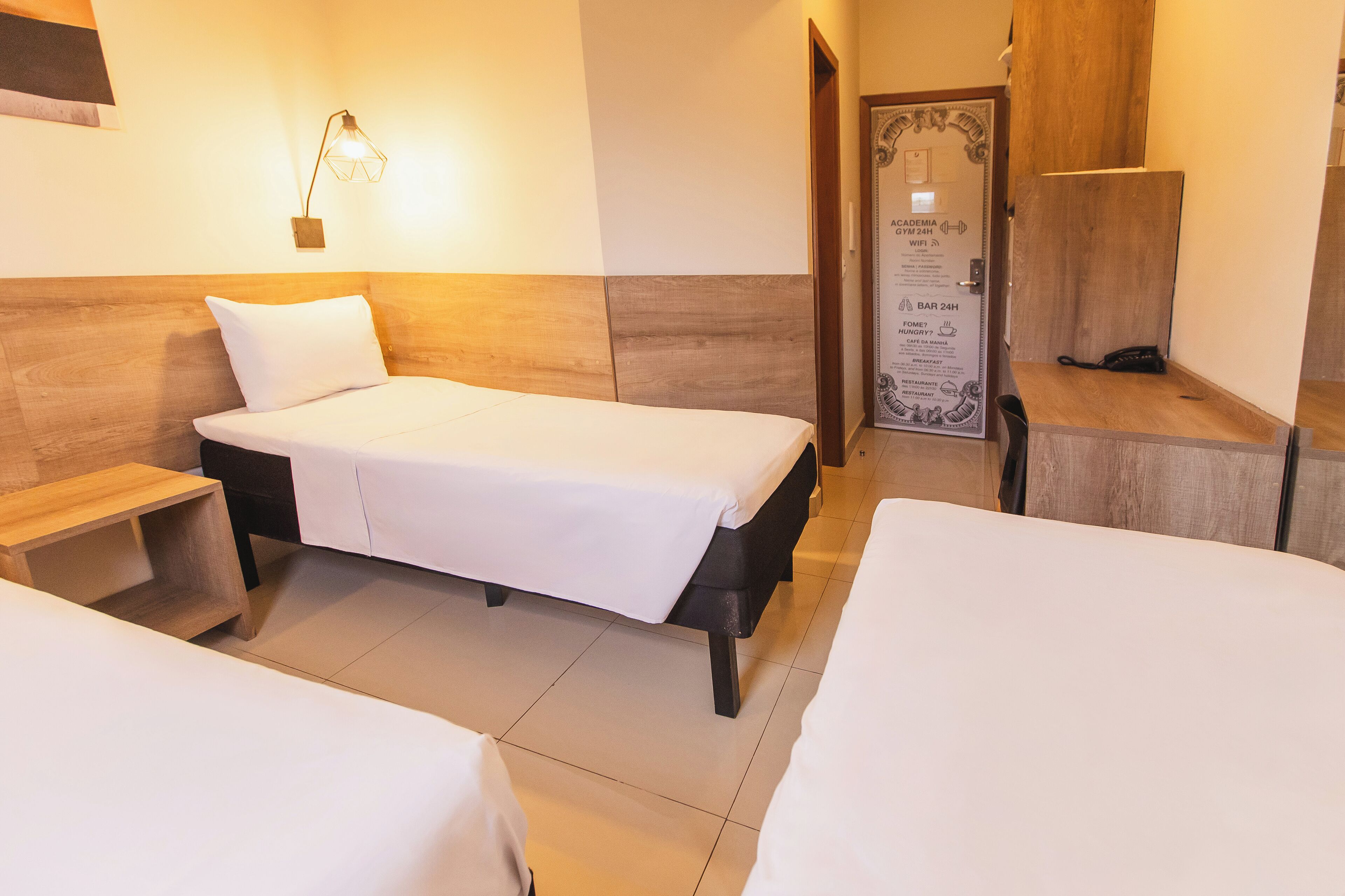 standard triple room | 1 bedroom, minibar, desk, blackout curtains