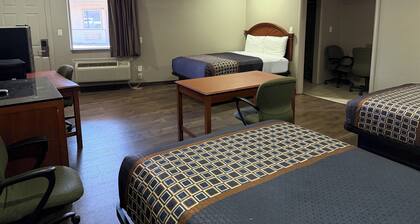 Rodeway Inn & Suites