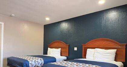Rodeway Inn & Suites