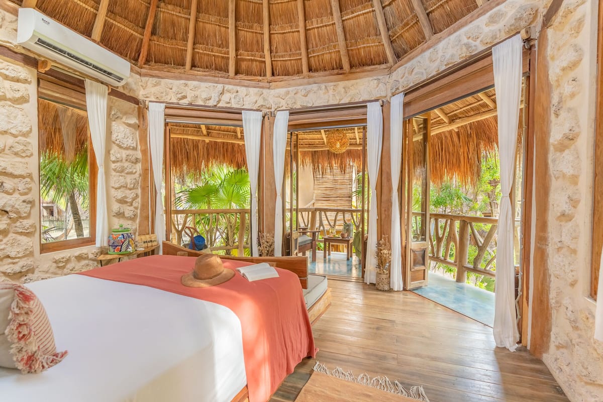 Villa Familiale, balcon