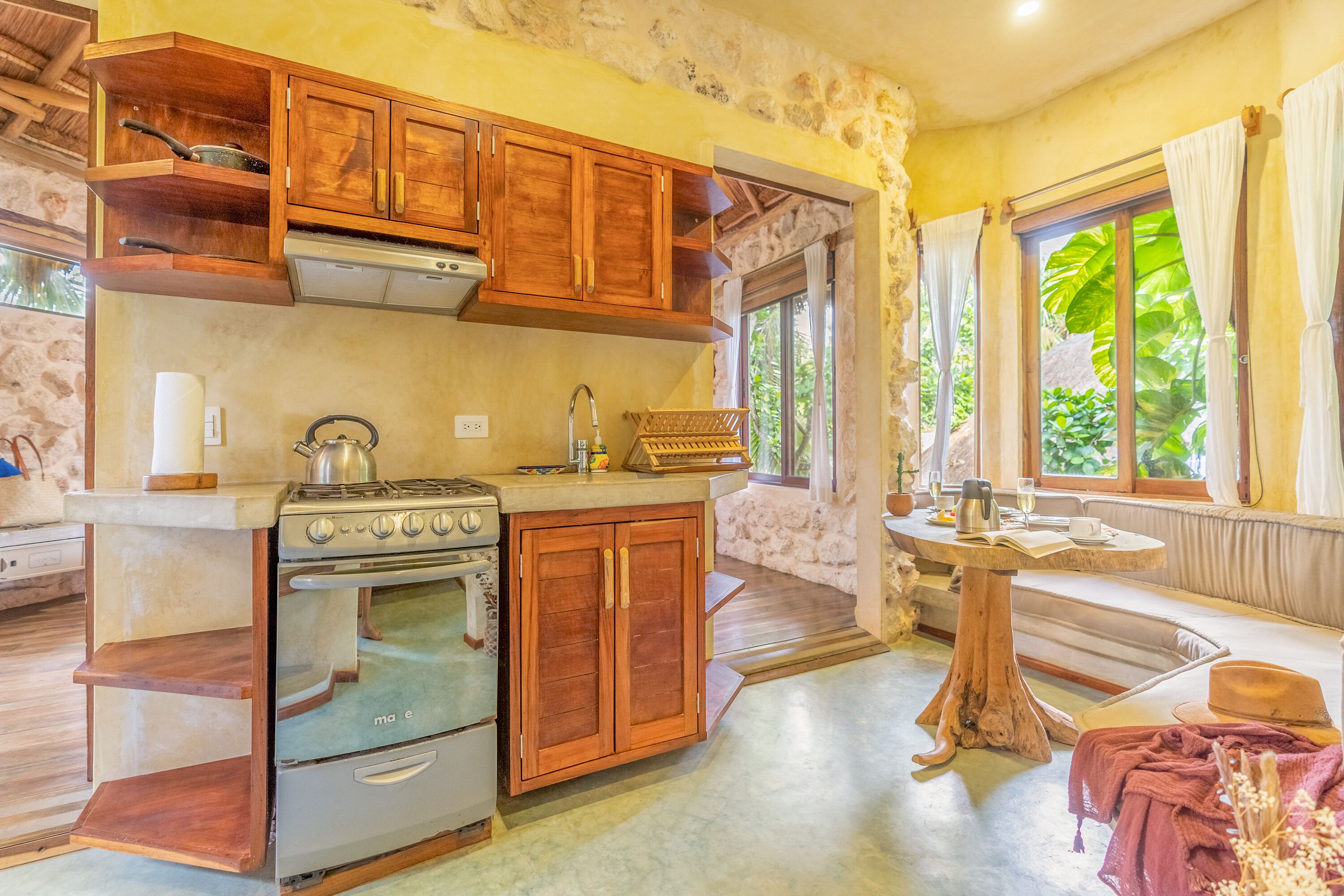 apartment, kitchenette | private kitchen