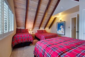 Classic Cabin, 3 Bedrooms | 3 bedrooms, free WiFi