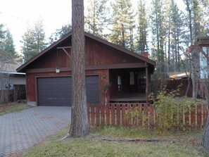 Exterior - 835 Paloma Ave. (South Lake Tahoe)