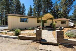 Exterior - 3221 Marlette Circle (South Lake Tahoe)