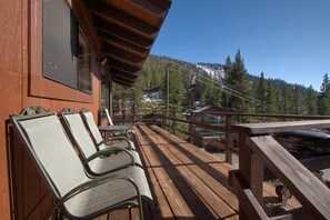 Cabin, 4 Bedrooms | Terrace/patio