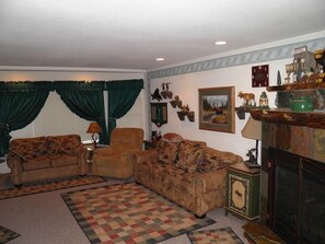 Family House | Living room