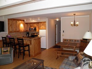 Condo | Living room | TV, fireplace, DVD player - 357 Ala-Wai Unit 209 (South Lake Tahoe)