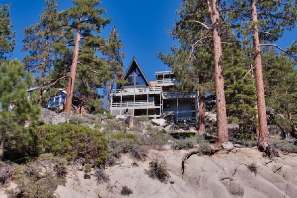 Cabin, 5 Bedrooms, Lake View | Exterior