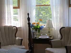 غرفة | منطقة المعيشة | تلفزيون بشاشة مسطحة