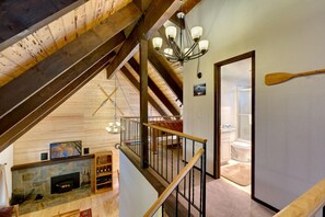 Classic Cabin