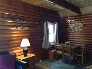 Cabin, 3 Bedrooms | In-room dining