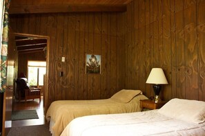Room - The Wayfarer Resort (Vida)