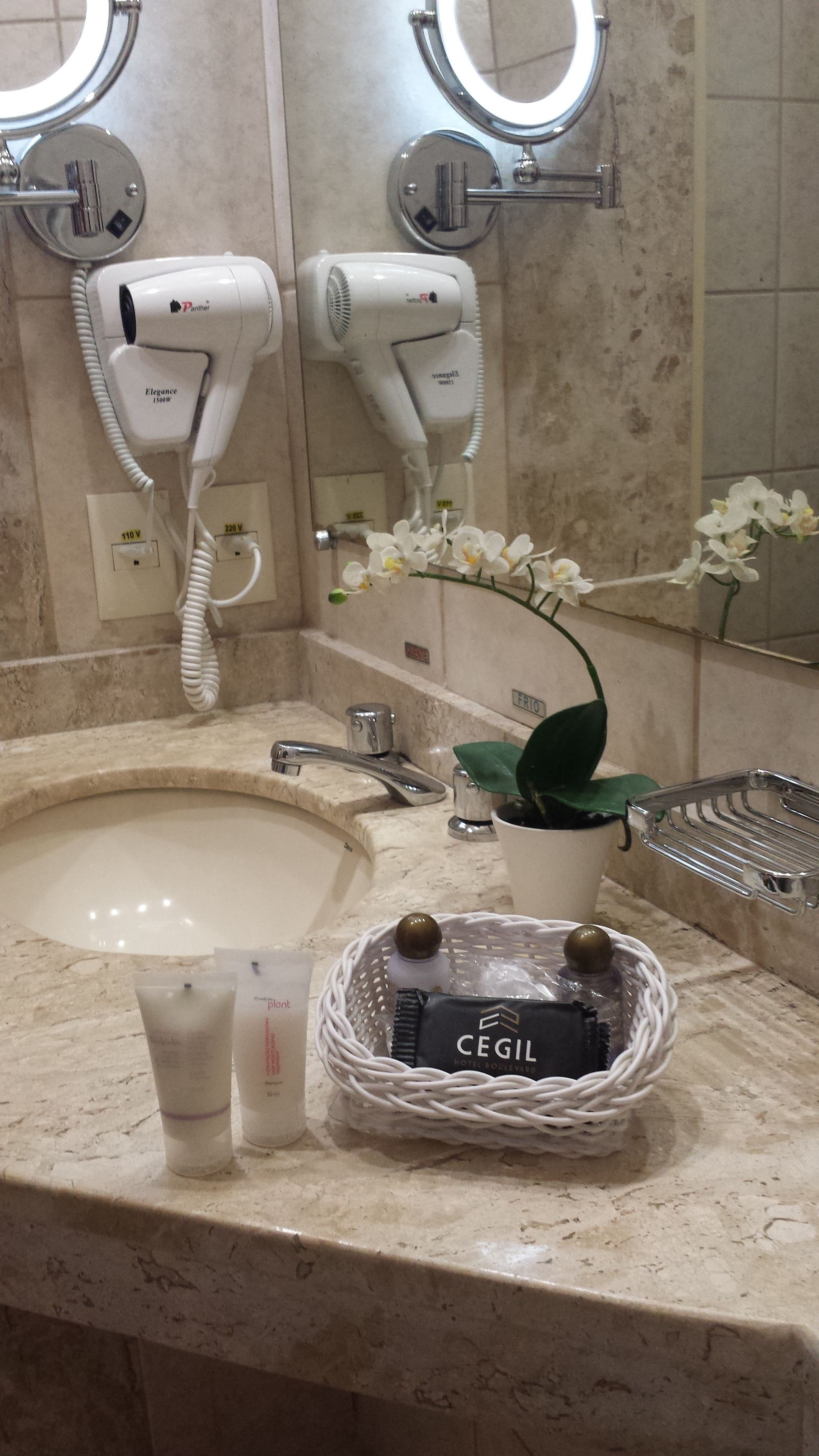 standard double or twin room, 1 double or 2 single beds | bathroom | shower, hair dryer, towels