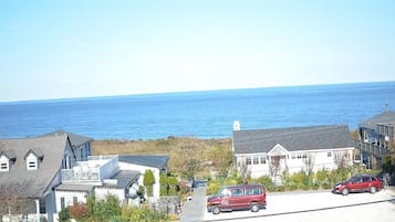 In StrandnĂ€he, StrandtĂŒcher