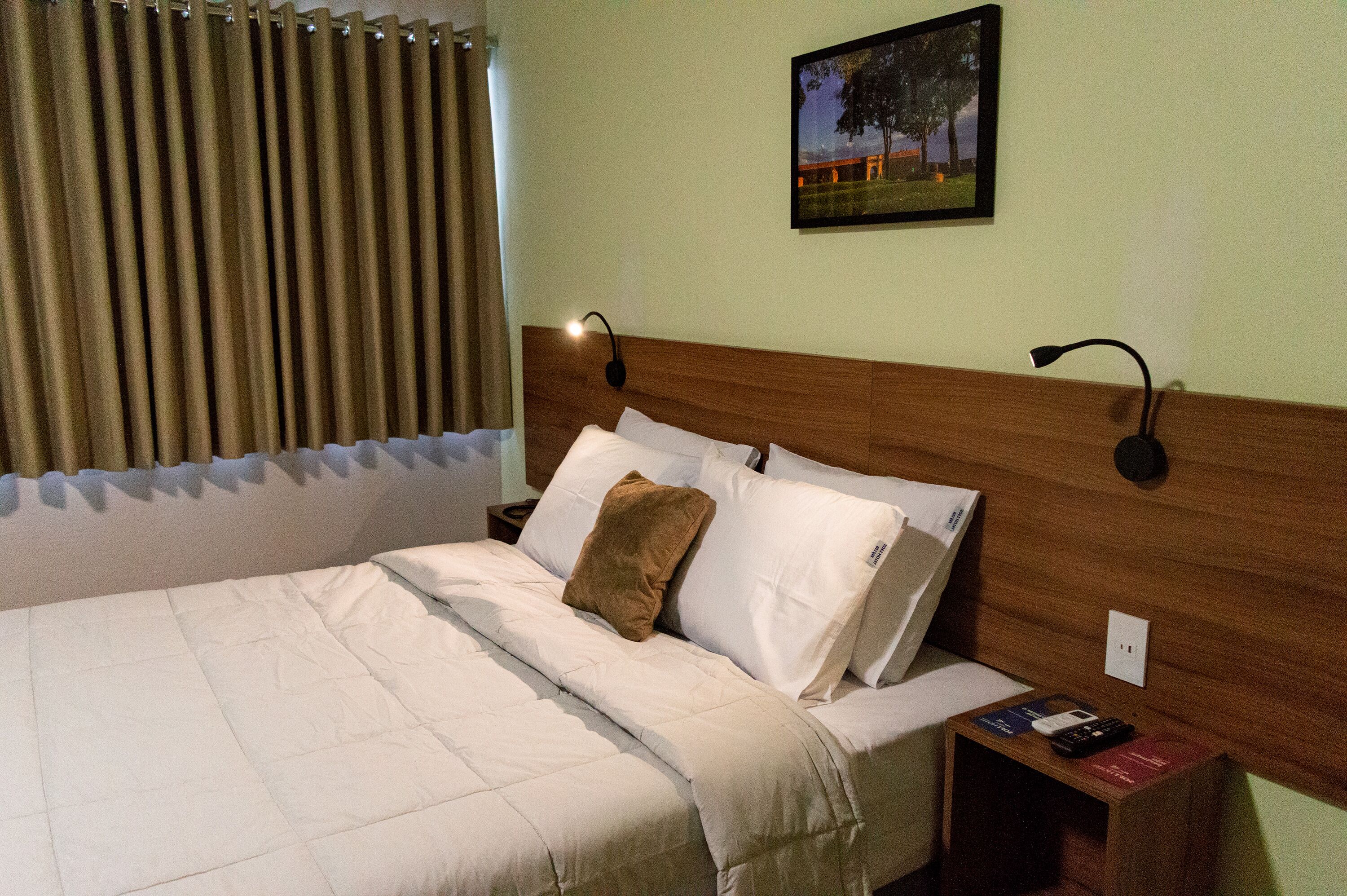 Double Room | Minibar, desk, soundproofing, rollaway beds