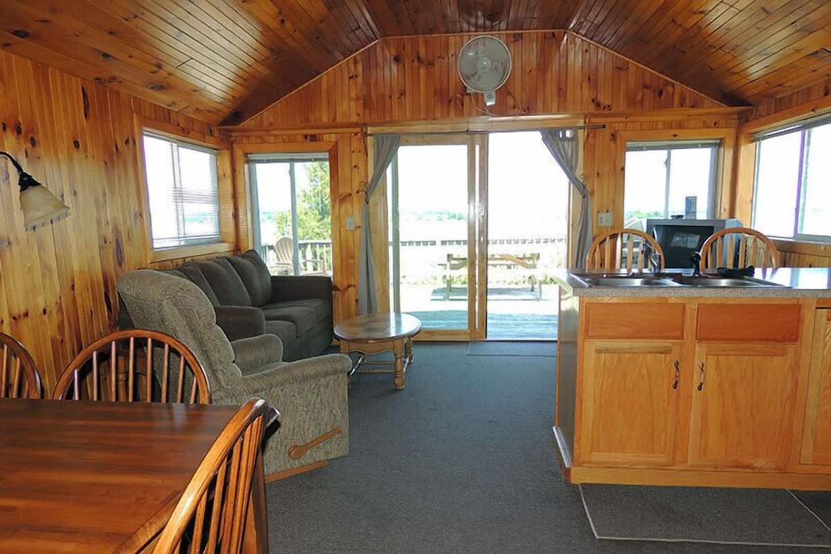 Cottage 5, 3 bedrooms | Living area