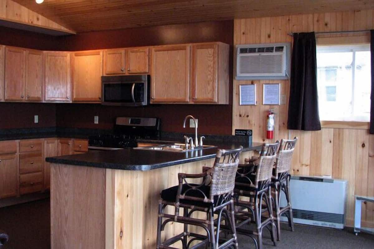 Cottage 12, 3 Bedrooms (reached by stairs) | Private kitchen