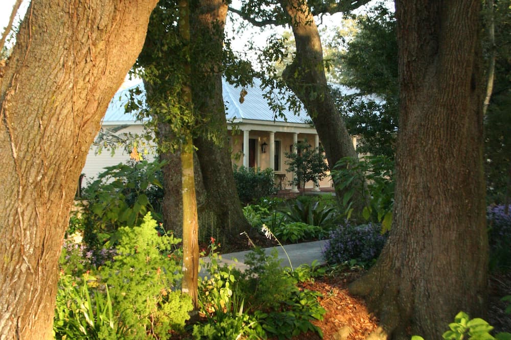 Houmas House Plantation and Gardens - Saint Amant, LA