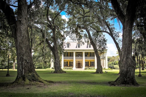 Houmas House Plantation and Gardens