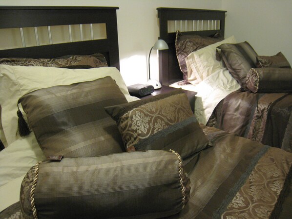 Deluxe Room | Free WiFi