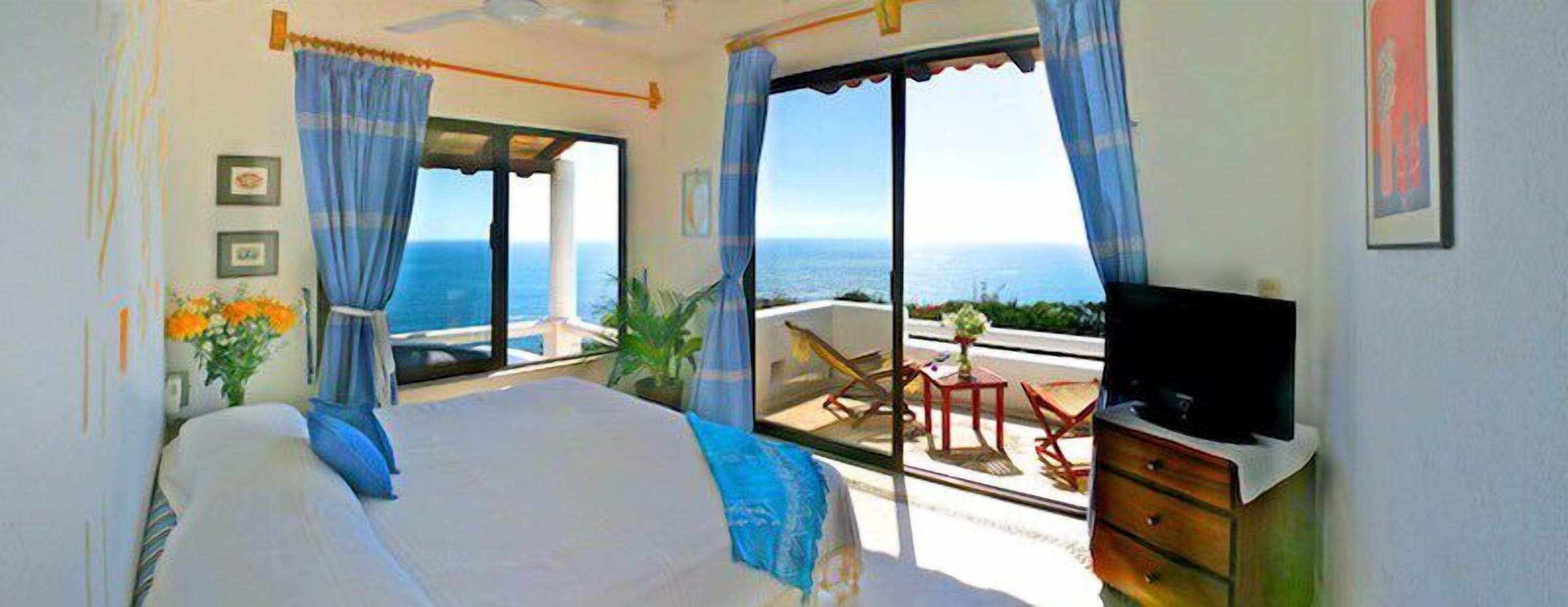 1 bedroom, in-room safe, iron/ironing board, free WiFi