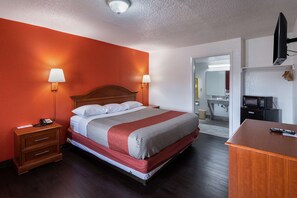 Bureau, fer et planche à repasser, Wi-Fi gratuit, draps fournis