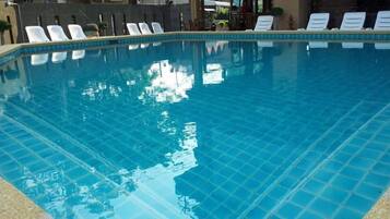 Outdoor pool, sun loungers