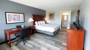 Chambre, 1 trÚs grand lit, accessible aux personnes à mobilité réduite, non-fumeurs | Literie de qualité supérieure, rideaux occultants, chambres insonorisées