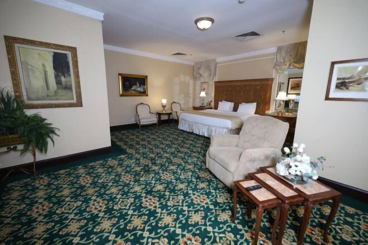 1 bedroom, premium bedding, free minibar items, in-room safe