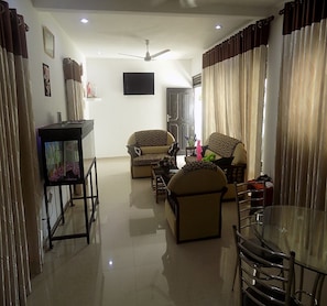 Living area - Alexandra Family Villa (Negombo)