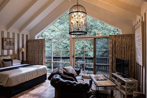 浪漫村舍, 1 张特大床, 山景, 山腰 | 客房景观