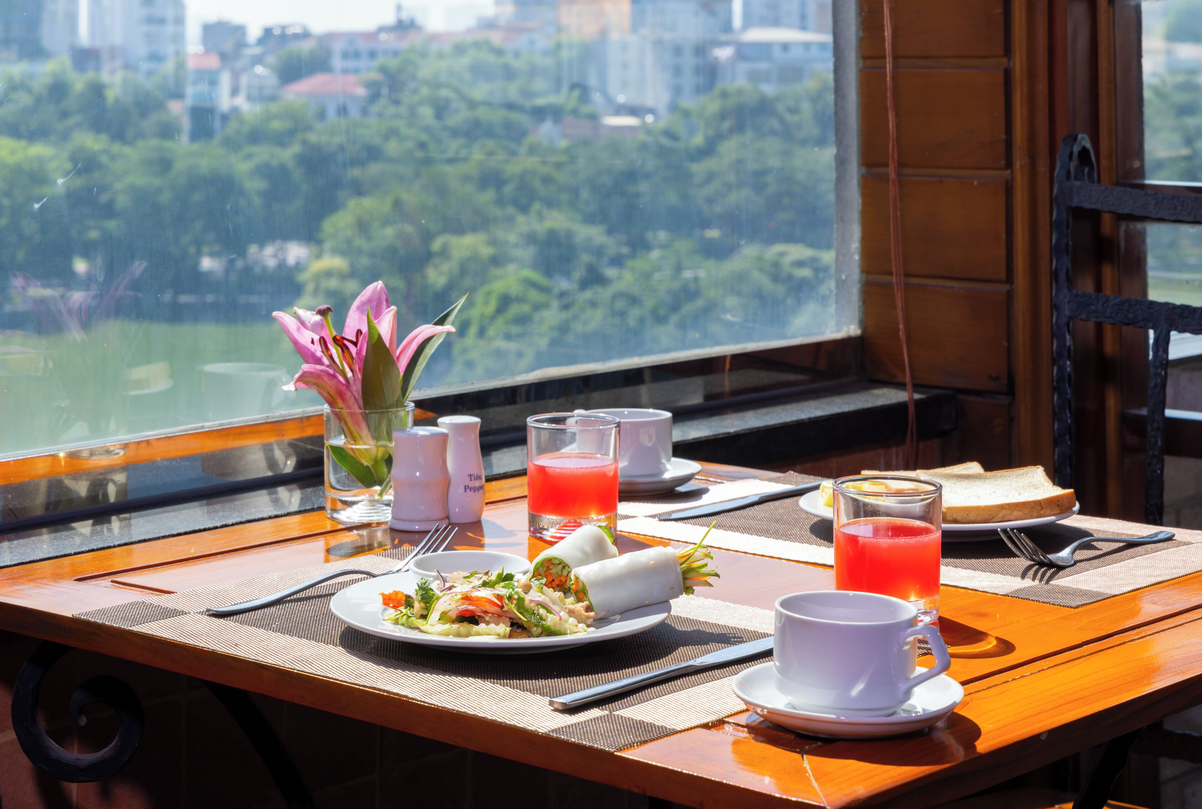 Photo - Centre Point Hanoi Hotel