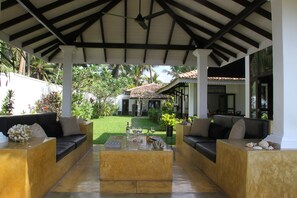 Terrace/patio - WB Villa (Unawatuna)
