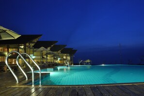 Business centre - Laya Safari (Thissamaharama)